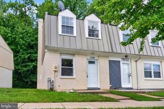 1800 VILLAGE GREEN DR #D-96, Landover, MD 20785