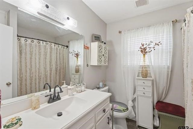 1201 Corey Drive, Whitehouse, TX 75791