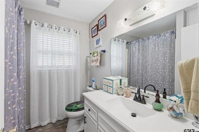 1201 Corey Drive, Whitehouse, TX 75791