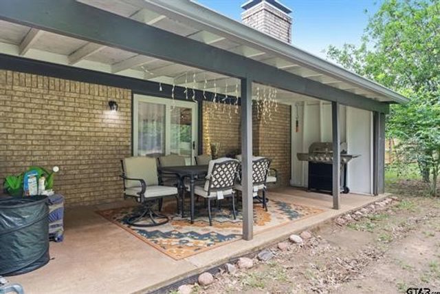 1201 Corey Drive, Whitehouse, TX 75791