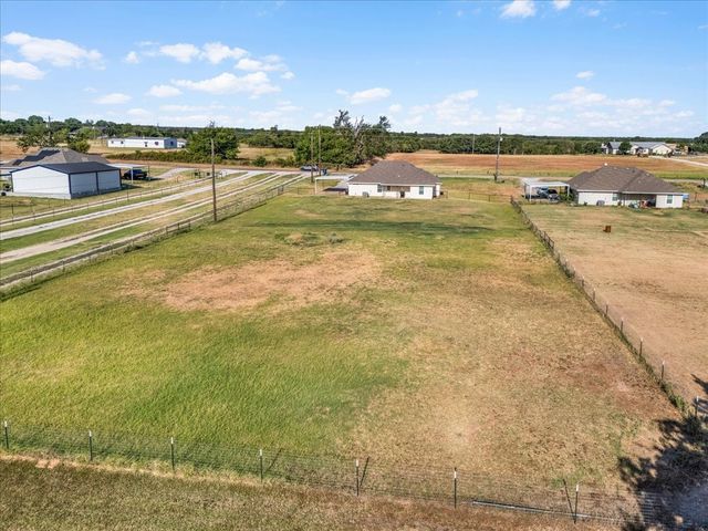 171 Brown Lane, Poolville, TX 76487