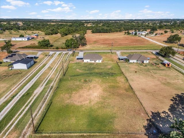 171 Brown Lane, Poolville, TX 76487