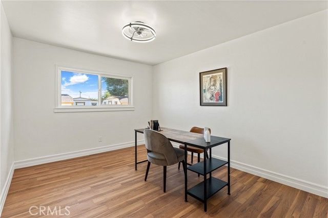 9925 Redwood, Hesperia, CA 92345