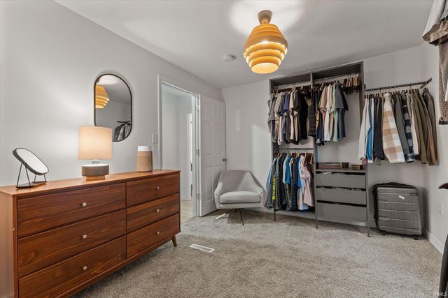 1118 E Bowman Street, South Bend, IN 46613