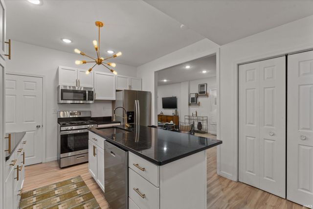 1118 E Bowman Street, South Bend, IN 46613