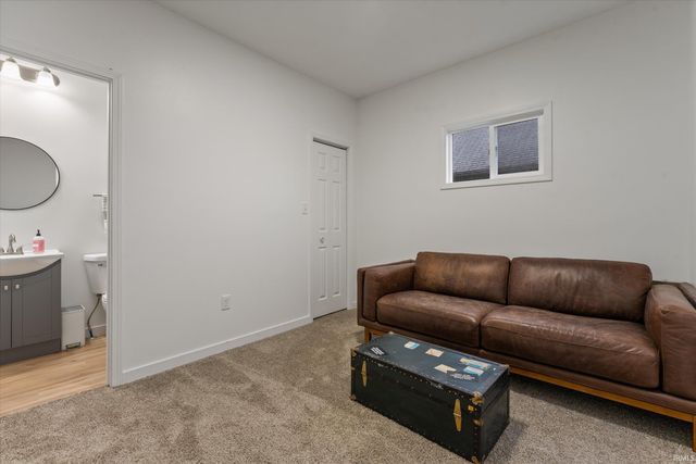 1118 E Bowman Street, South Bend, IN 46613