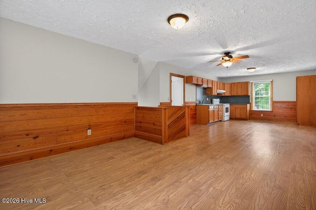2111 Hunt Hill Place, Kinston, NC 28504