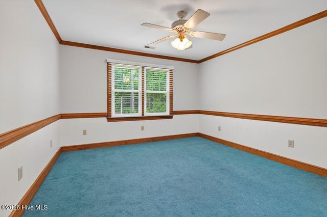 2111 Hunt Hill Place, Kinston, NC 28504
