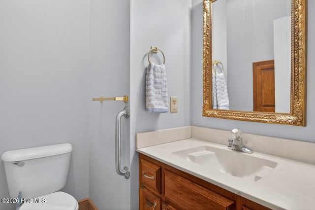 2111 Hunt Hill Place, Kinston, NC 28504