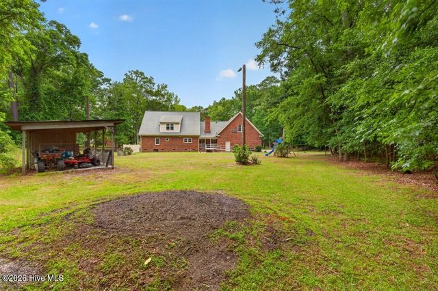 2111 Hunt Hill Place, Kinston, NC 28504