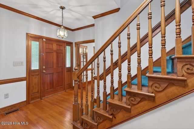 2111 Hunt Hill Place, Kinston, NC 28504