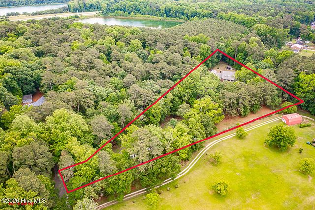 2111 Hunt Hill Place, Kinston, NC 28504