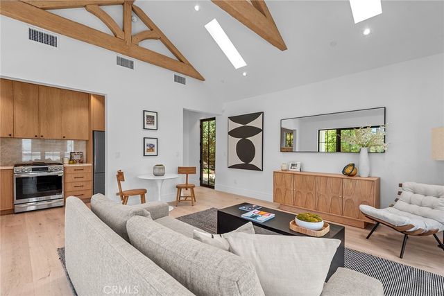 24044 LONG VALLEY Road, Hidden Hills, CA 91302