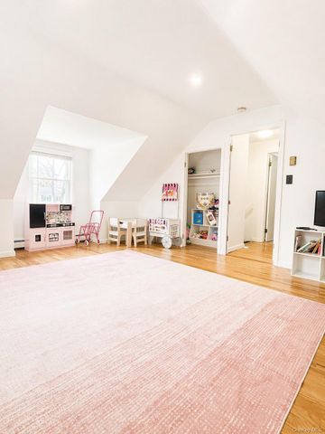 40 Public Road, Hauppauge, NY 11788