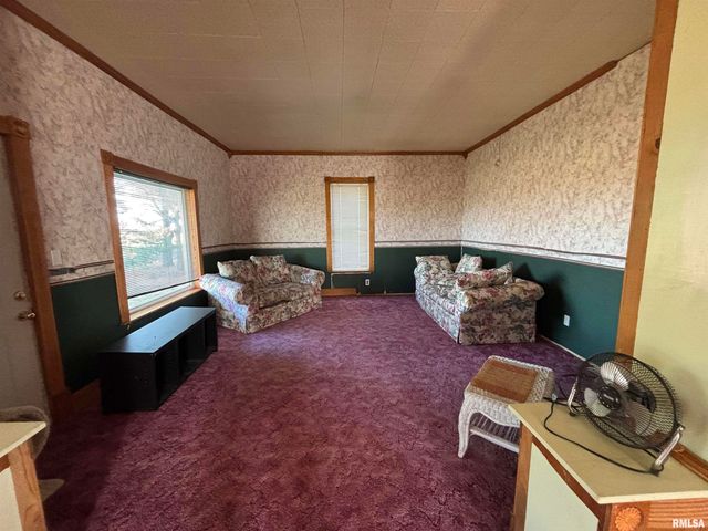 1836 N 1300 E Road, Taylorville, IL 62568