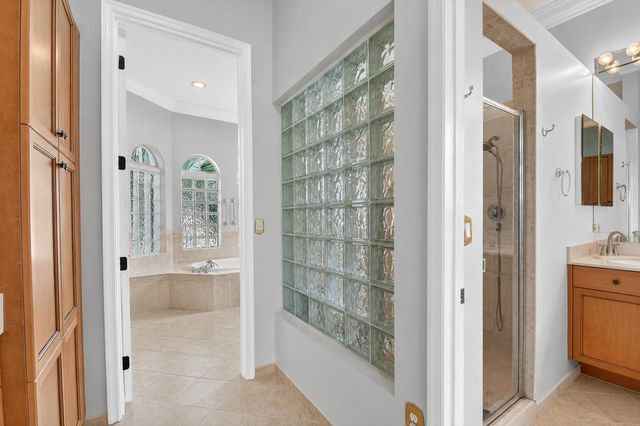2214 Ridgewood Circle, Royal Palm Beach, FL 33411