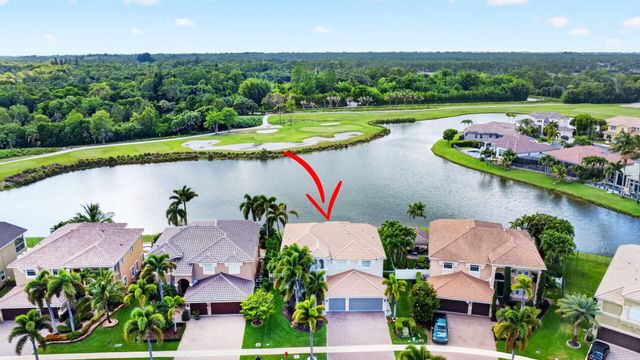 2214 Ridgewood Circle, Royal Palm Beach, FL 33411