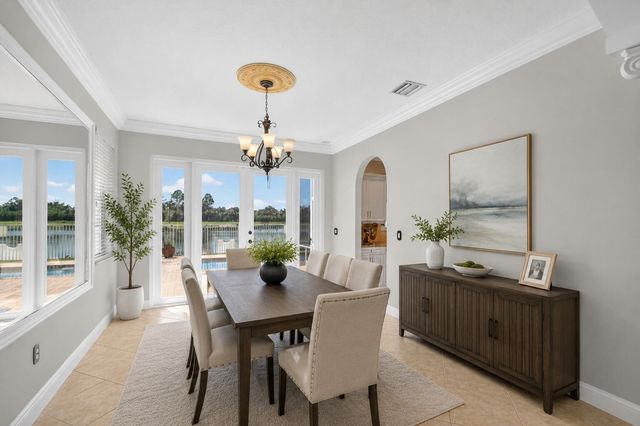 2214 Ridgewood Circle, Royal Palm Beach, FL 33411