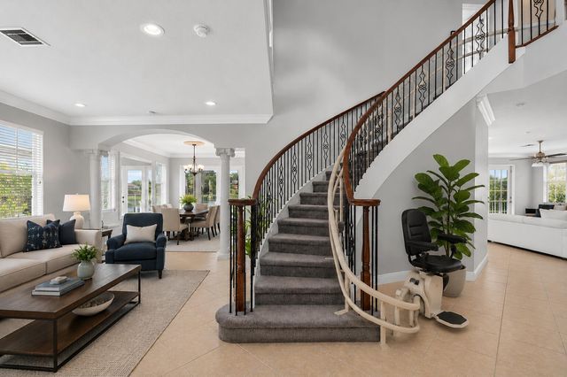 2214 Ridgewood Circle, Royal Palm Beach, FL 33411