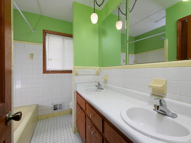 4135 Sunrise Trail, Atlanta, GA 30349