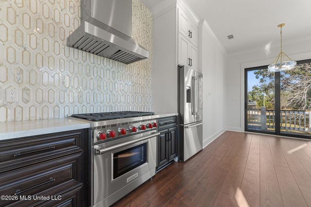 423 S Girard Avenue, Long Beach, MS 39560