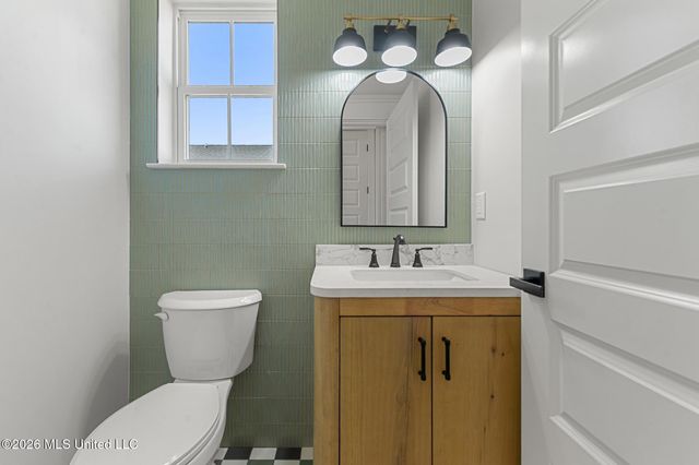 423 S Girard Avenue, Long Beach, MS 39560