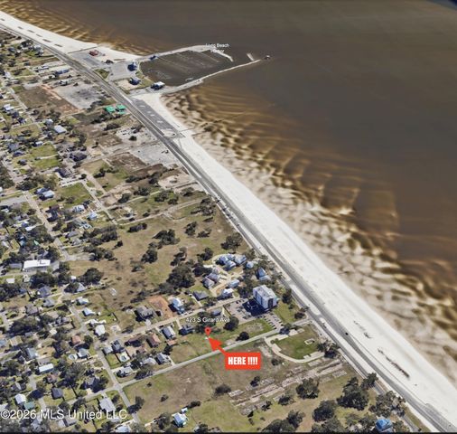 423 S Girard Avenue, Long Beach, MS 39560