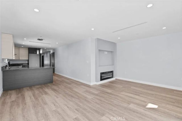 10032 Commerce Avenue 4, Tujunga, CA 91042