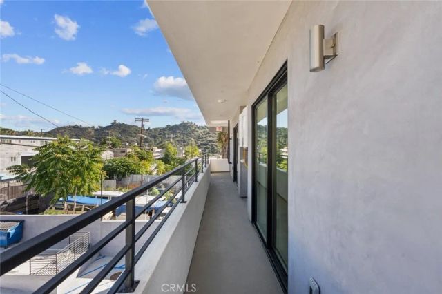10032 Commerce Avenue 4, Tujunga, CA 91042