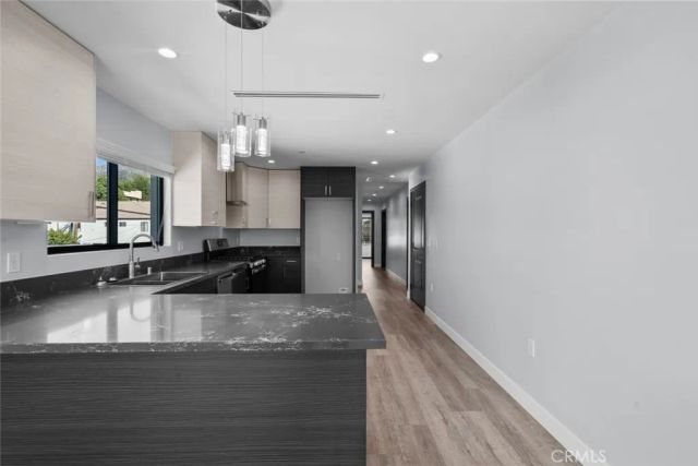 10032 Commerce Avenue 4, Tujunga, CA 91042