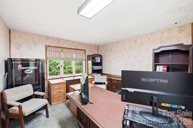260 Tranquility Place, Hendersonville, NC 28739