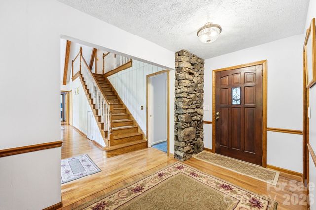 260 Tranquility Place, Hendersonville, NC 28739