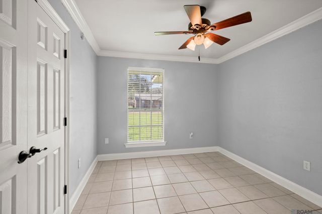 16807 Chickasaw Ave, Greenwell Springs, LA 70739