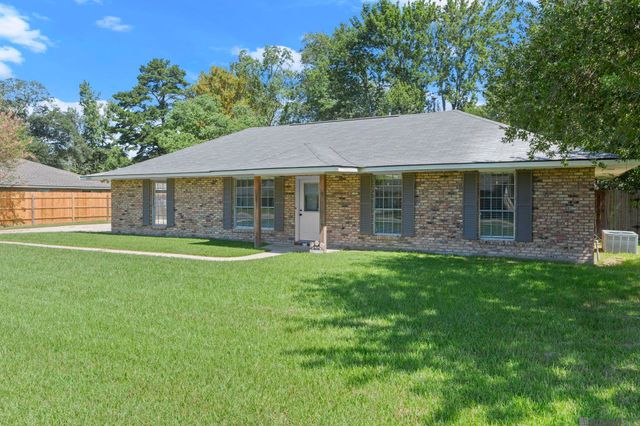 16807 Chickasaw Ave, Greenwell Springs, LA 70739