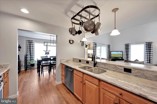 11 PATIENCE LN, Ephrata, PA 17522