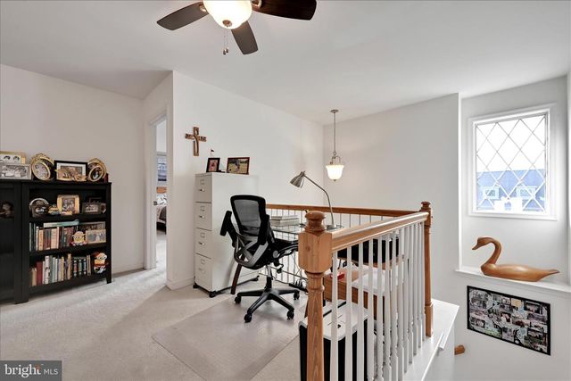 11 PATIENCE LN, Ephrata, PA 17522