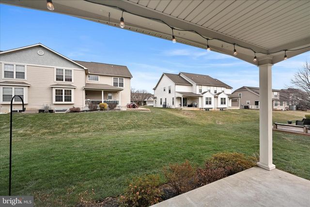 11 PATIENCE LN, Ephrata, PA 17522