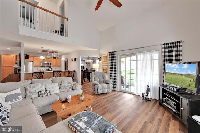 11 PATIENCE LN, Ephrata, PA 17522