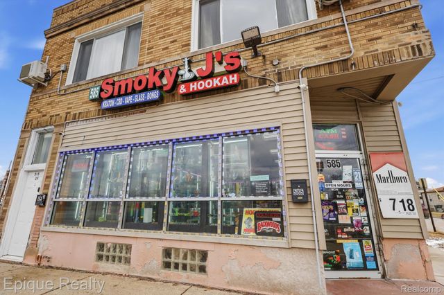 585 Southfield Road, Lincoln Park, MI 48146