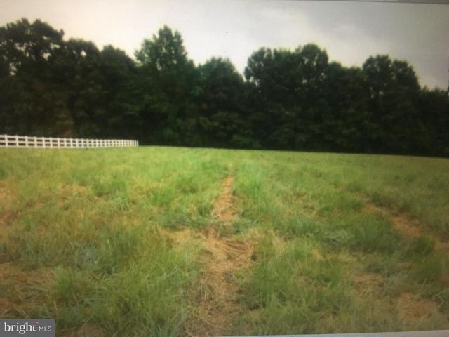6713 SUNRISE BAY DR, Mineral, VA 23117