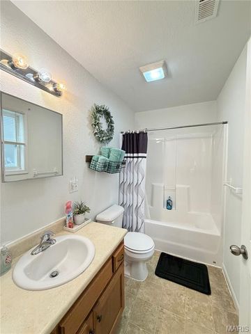 400 S McArthur, Salem, MO 65560