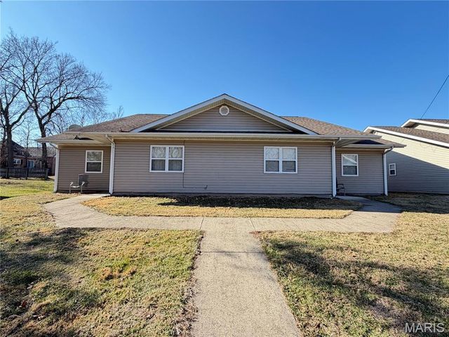 400 S McArthur, Salem, MO 65560