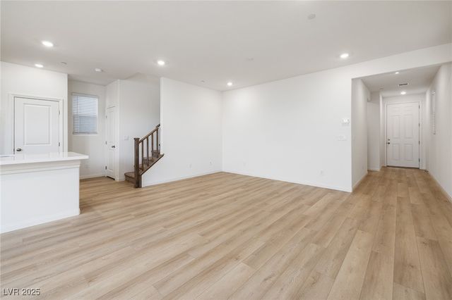 9541 Marsh Aster Street, Las Vegas, NV 89139