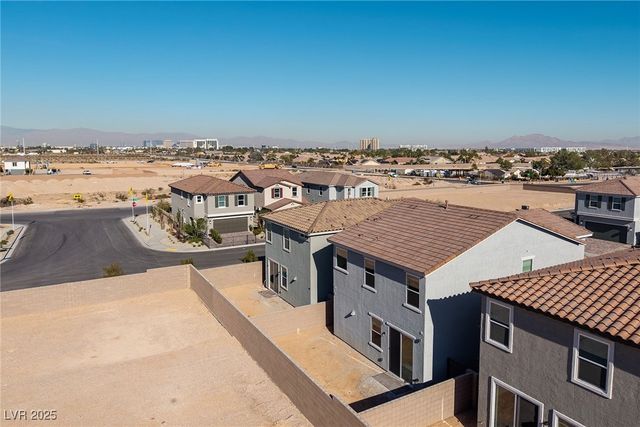 9541 Marsh Aster Street, Las Vegas, NV 89139