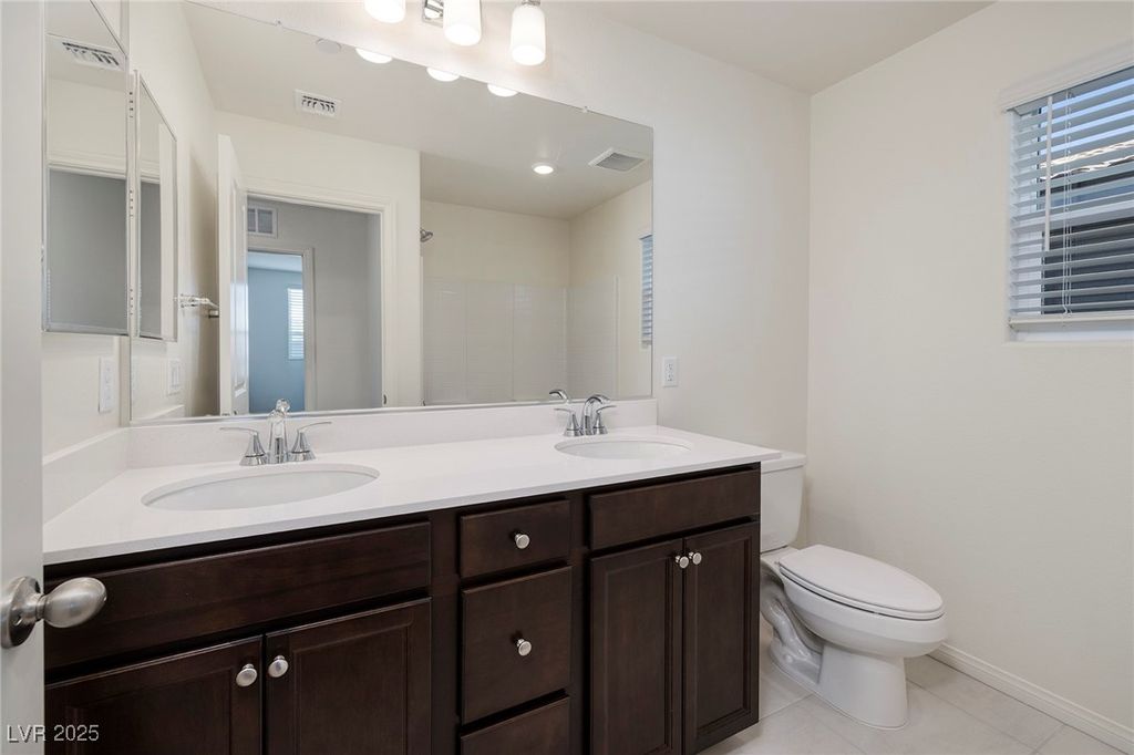 9541 Marsh Aster Street, Las Vegas, NV 89139