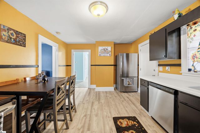 600 S Main Street, Greer, SC 29650