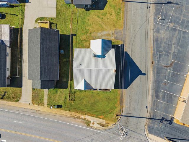 600 S Main Street, Greer, SC 29650