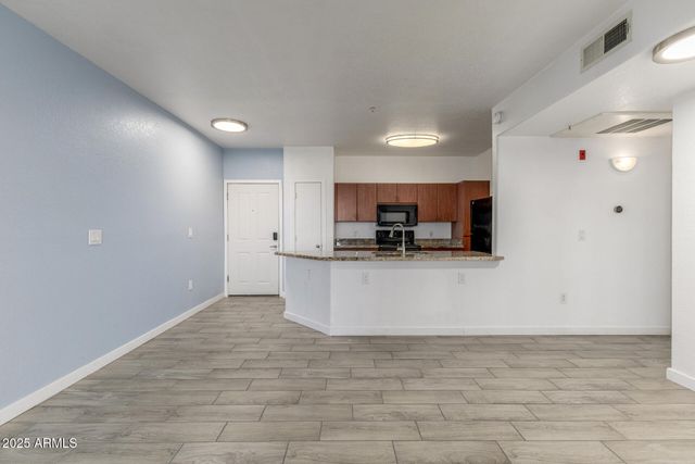 5302 E VAN BUREN Street 2015, Phoenix, AZ 85008