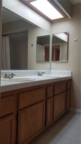 3212 Beacon Shores Circle, Las Vegas, NV 89117