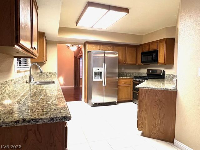 3212 Beacon Shores Circle, Las Vegas, NV 89117